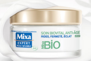 soin Biovital anti-âge de Mixa