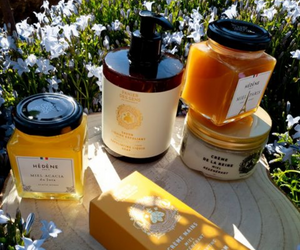 un lot de produits alimentaires et soins au miel à gagner