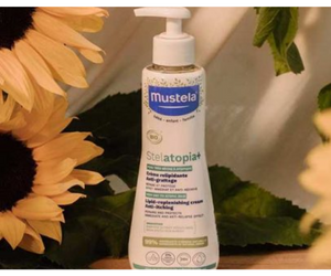 crème Stelatopia + de Mustela