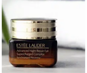 gel-crème Contour Yeux Advanced Night Repair d’Estée Lauder