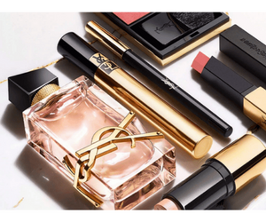 des soins Yves Saint Laurent offerts