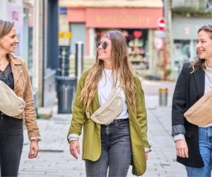 un sac banane Papa Pique et Maman Coud
