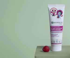 Un dentifrice spécial enfants fruits rouges