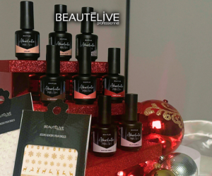 vernis semi-permanents et stickers pour nail art de Noël Beautélive