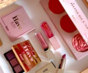 lot de produits maquillage Jozz Beauty