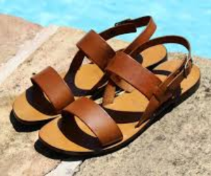 paire de sandales Jules & Jenn